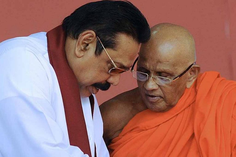 කවුරු බලපෑම් කළත් අගමැති අස්වෙන්නෑ. එතුමා තාම මහළු වයසට කිට්ටු වුණා විතරයි – මුරුත්තෙට්ටුවේ හිමි (VIDEO)