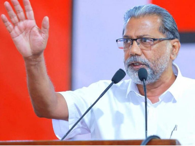කැබිනට් මණ්ඩලයම ෆේල් ! රටම ෆේල් වෙන එක අහන්නත් දෙයක්ද ? – විදුර වික්‍රමනායක