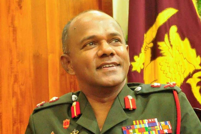 සොල්දාදුවෝ නිරන්තරයෙන් යුධ ඇඳුමින් පාරෙ දකින රටක් දියුණු වෙලා නෑ, වෙන්නෙත් නෑ – ජනරාල් දයා (VIDEO)