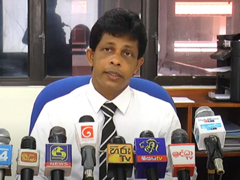 රිවස් ගැසට්ටුවෙන් පසු පොහොර ගෙන්වීමට සමාගම් 07කට අවසර! (VIDEO)