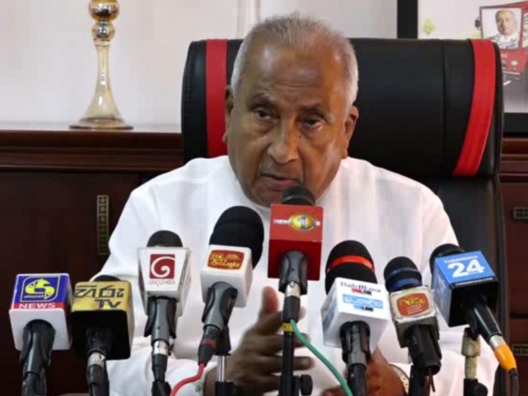 තෙල් ලැබෙයිද නැද්ද කියල විශ්වාසයක් නැහැ.විදුලිය විසන්ධිකරන කාල සටහනක් නිකුත් කරනවා – ඇමති ලොකුගේ (VIDEO)