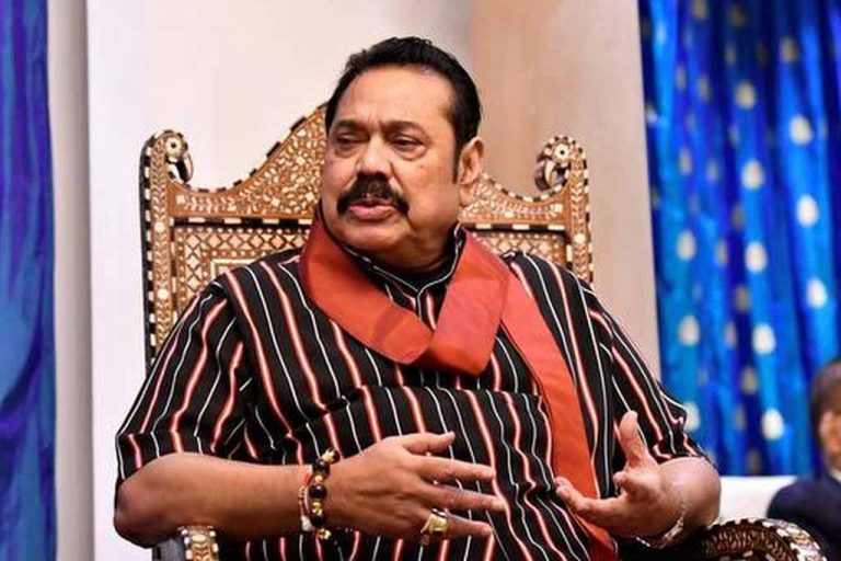 මහින්ද අගමැති ධුරය අත්හැරීමේ සූදානමින් ….