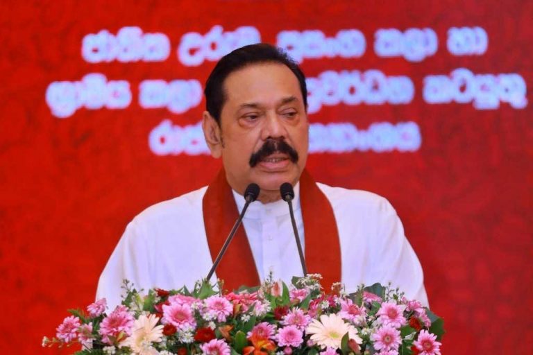 කලාවට වාරණ පැනවූ අඳුරු යුගයකුත් අපේ රටේ තිබුණු බව අමතක කරන්න එපා – මහින්ද (VIDEO)