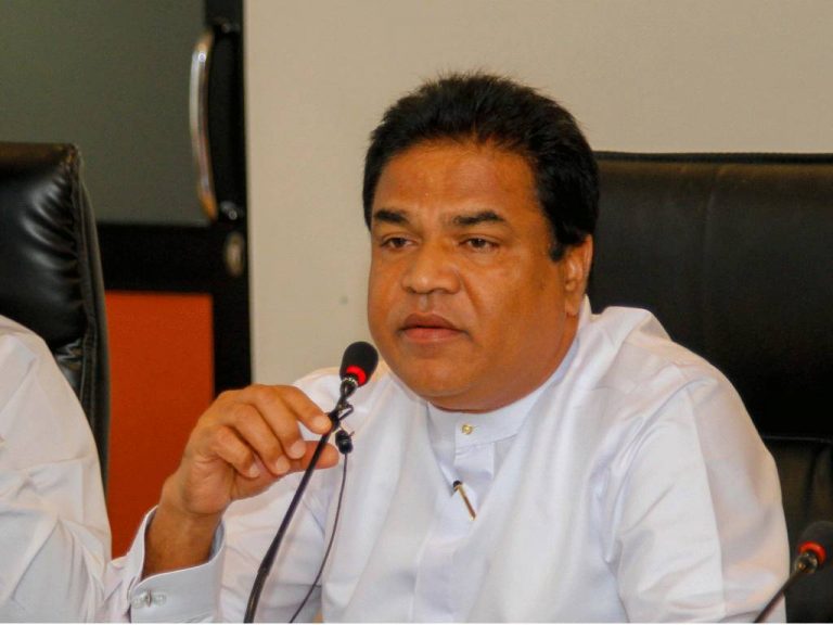 පවුලකට දරුවන් පහක් අනිවාර්ය කරන්න – පී. හැරිසන් ඉල්ලයි
