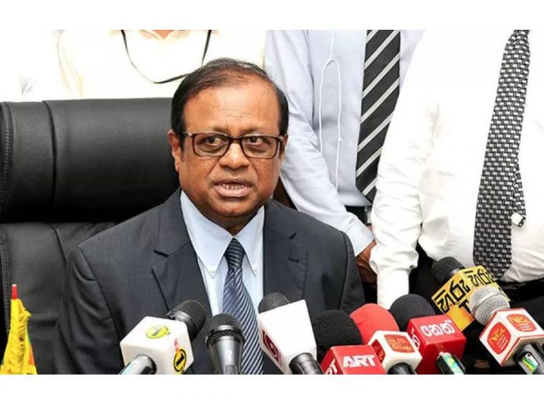 පොළේ ගිහින් ආණ්ඩුව පතුරු ගැසූ සුසිල් ඇමතිධුරයෙන් දොට්ට