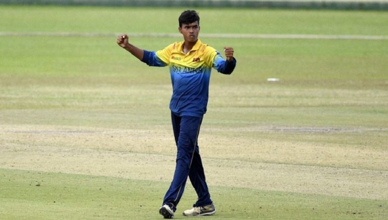 දුනිත්ගේ තුන් ඉරියව් දස්කම් නිසා ඕස්ට්‍රේලියාවටත් පරාජය
