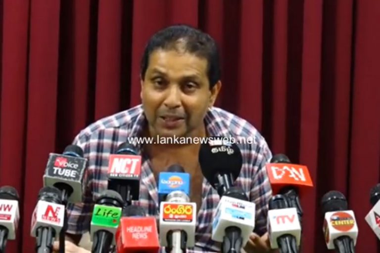 බඩ වියත්තුන්ට ඇරෙන්න හිතන්න පුළුවන් මිනිහෙක්ට මේ ආණ්ඩුවේ ඉන්න බැහැ – චමීර (VIDEO)