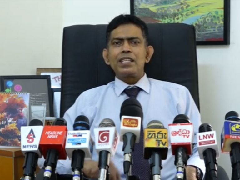කොවිඩ් වලින් මඟහැරුණු ඩෙංගු – ඩෙංගු රෝගීන්ගෙන් 30%ක්ම කොළඹින් (VIDEO)