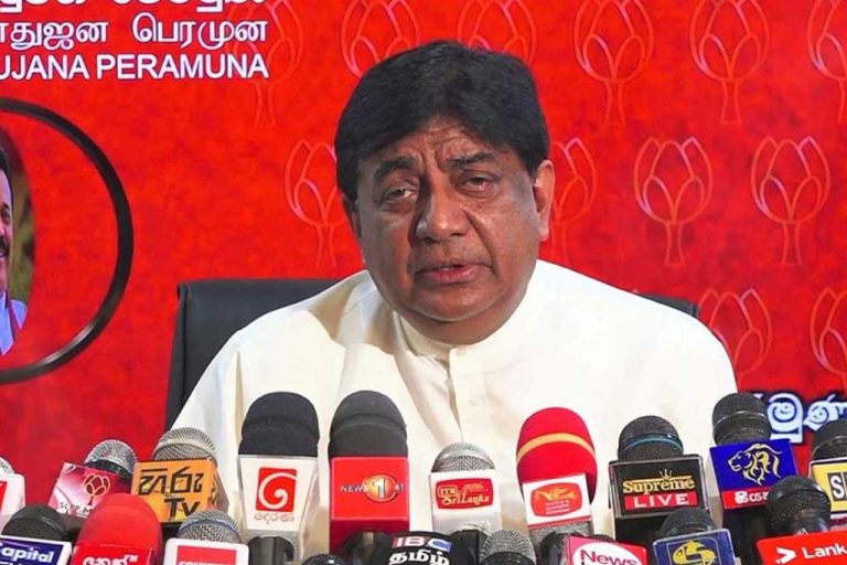 ගම්මන්පිල ඇමතිවරයෙක් හැටියට ෆේල්. පොරවෙන්න වොයිස්කට් දීලා වැඩක් නෑ – ඩිලාන්