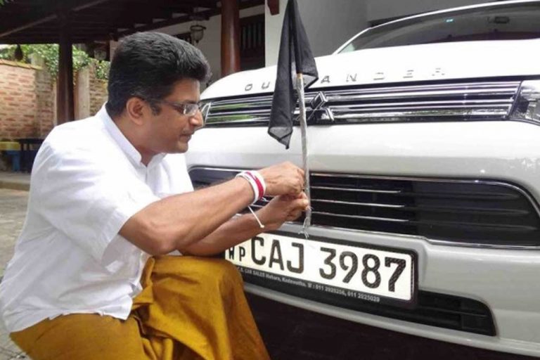 කයිවාරු කෝටියක් විතරයි : ගම්මන්පිලගේ බාලගිරි ඩොලර් මිලියන 3600 එන්නේම නැති ලු !