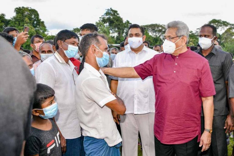 හමුදාව යොදවා කාබනික පොහොර වැඩසටහන ඉදිරියට ගෙන යනවා. මාව විශ්වාස කරන්න – ජනපති (VIDEO)