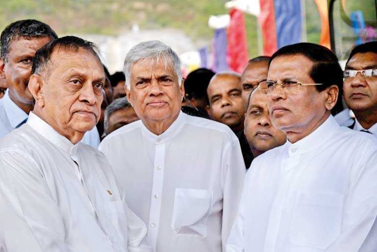 ආපහු සැරයක් කැරකෙන පොදු අපේක්ෂක ගුලිය – තාරක ලියයි