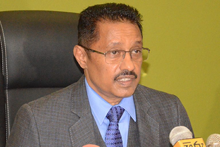 රාජ්‍ය හා පෞද්ගලික ආයතන සතු ජෙනරේටර් ජාතික විදුලි පද්ධතියට – මහජන උපයෝගීතා කොමිසමෙන් තවත් යෝජනා රැසක්