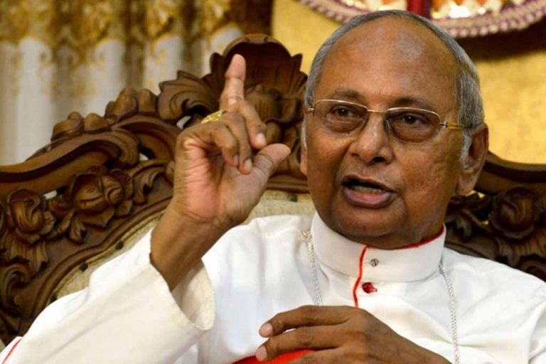 රට කෑවා දැන් ඇති. දැන් යන්න, කරන්න පුළුවන් කෙනෙකුට රට භාරදෙන්න – කාදිනල් හිමි