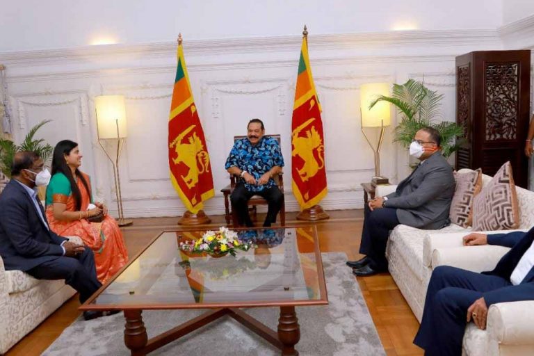 අගමැති මහින්දට සම්පූර්ණයෙන් සුවයි. ඊයේ හවස රාජ්‍යතාන්ත්‍රික නියෝජිත පිරිසකුත් හමුවෙයි