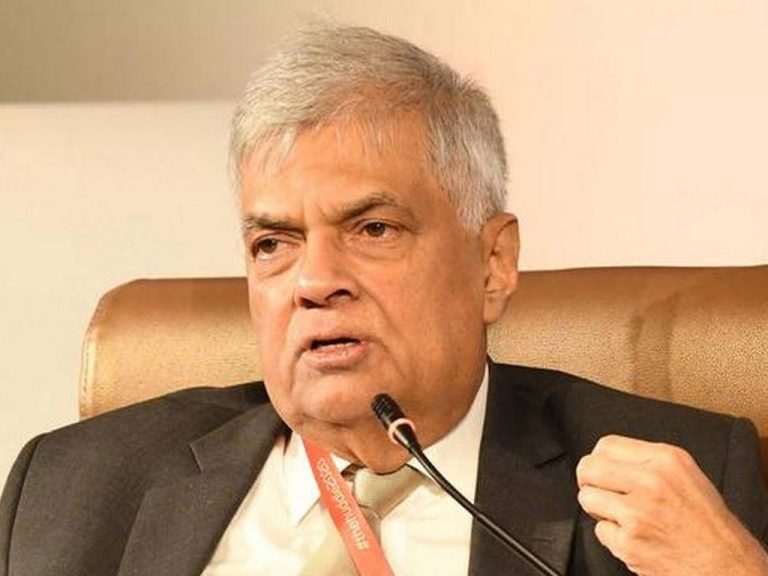 පාර්ලිමේන්තුවේ නව සැසිවාරය ඇරඹීමෙන් පසු කල්තැබීමේ විවාදයක් ඕනෑ – රනිල්