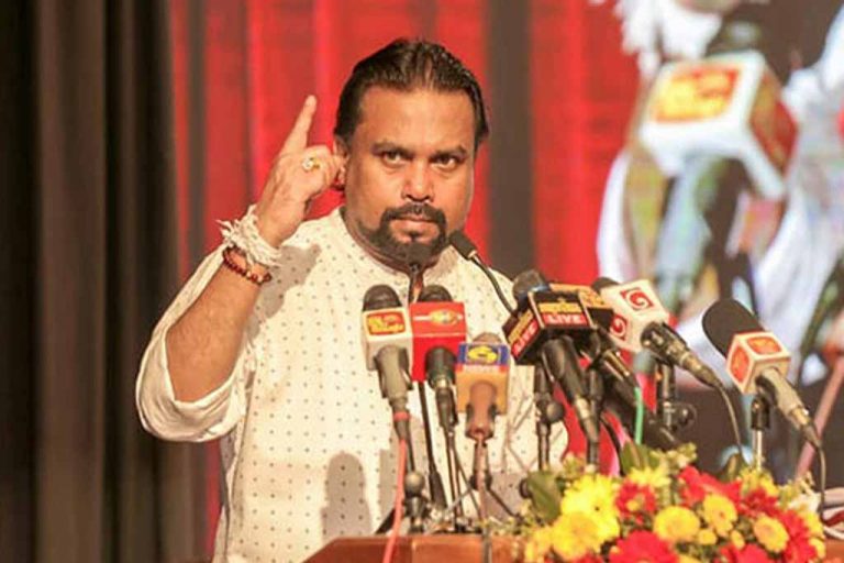අද අපේ රටේ රෝගීන් ‘පර්යේෂණාගාර මීයන්’ බවට පත්වෙලා – විමල් කියයි