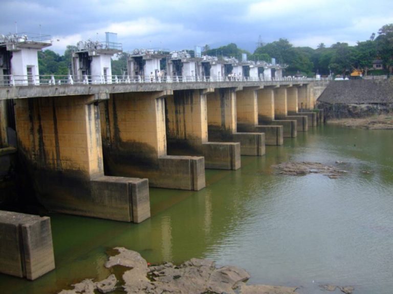 ජල විදුලිය තවත් සති දෙකකට පමණයි – ජලාශ පිරෙන්න මැයි මාසෙ වෙනකං ඉන්න වෙනවා