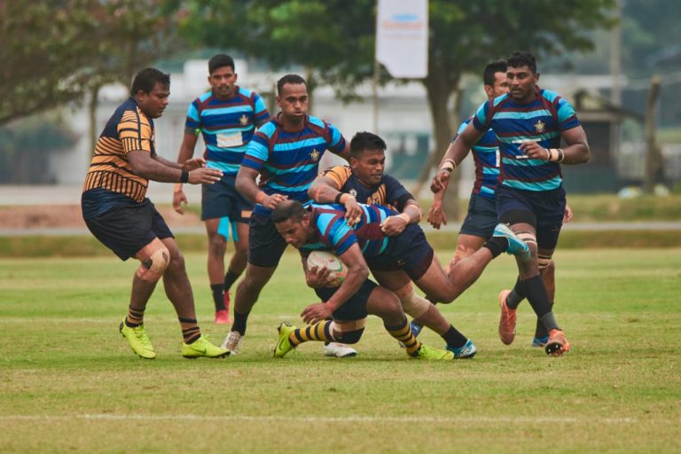 බුද්ධිමගේ බුද්ධිය නවතා ගන්නට නොහැකි වූ සීආර් කණ්ඩායම පසු බසියි
