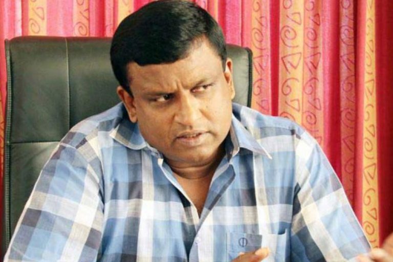 හම්බන්තොට නගරාධිපති ඉල්ලා අස්වෙයි !