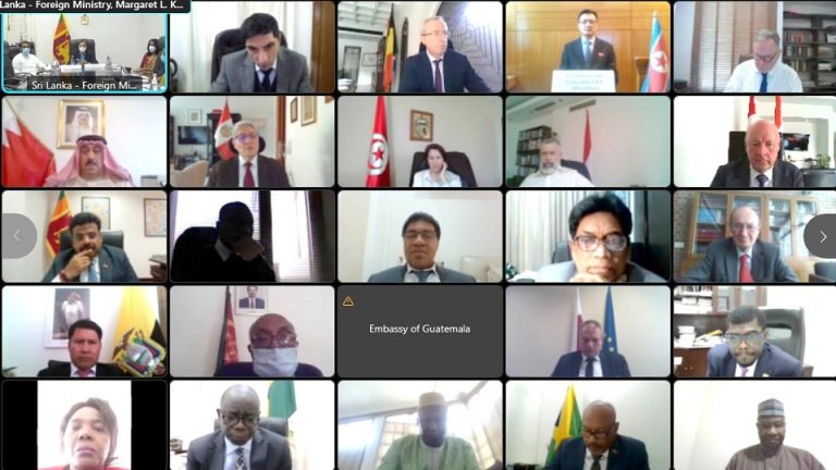 විදේශ අමාත්‍යවරයා නවදිල්ලි නුවර සිටින රාජ්‍යතාන්ත්‍රික ප්‍රජාව අමතයි