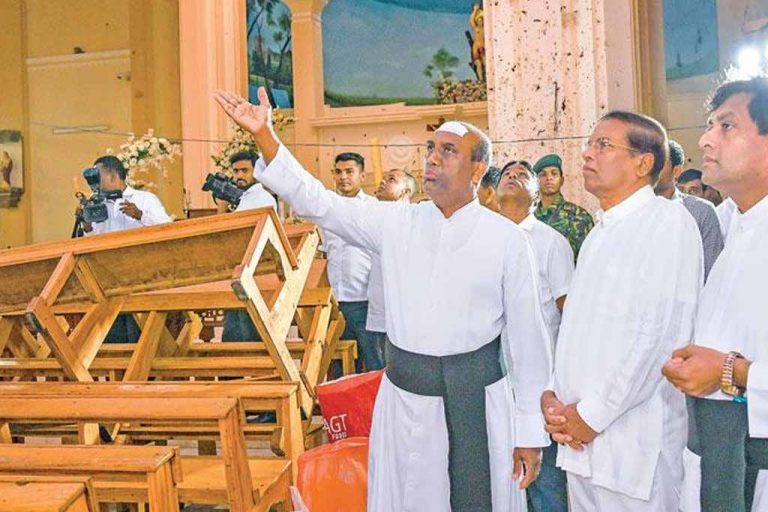 මෛත්‍රීට එරෙහිව අපරාධ නඩුවක් පැවරිය යුතුමයි – කතෝලික සභාව දැඩි ස්ථාවරයක !