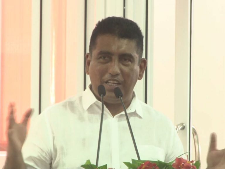 විමල් සහ ගම්මන්පිල කළේ ප්‍රේමදාසට සහ දිසානායකට ඕන දේද?(VIDEO)