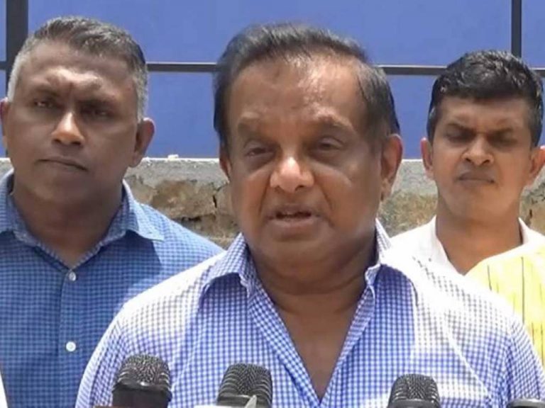 සී.බී. රත්නායකත් බඩු පැක් කරයි – කැබිනෙට්ටුවේ අර්බුද පිට අර්බුද !