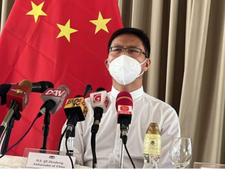 චීනයෙන් තවත් ඩොලර් බිලියන 2.5 ක ණයක් !