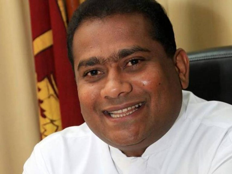 මරණ දණ්ඩනය හිමිව සිටි චොකා මල්ලි නිදොස් කොට නිදහස් කරයි