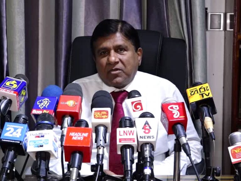 විදේශීය පුරවැසියෝ දෙන්නෙක් ගෙනල්ලා අපිම තමයි මේ විනාශය කරගත්තේ – විජයදාස (VIDEO)