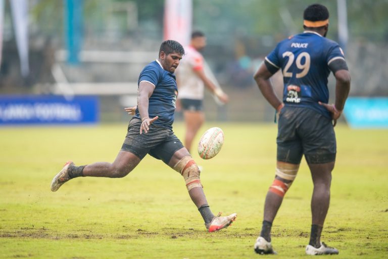 මහනුවර දෙවන භාගයේදී හමුදා ප්‍රහාරය මැඩ ගනියි