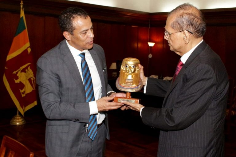 ශ්‍රී ලංකාව සඳහා අභිනවයෙන් පත් කළ ඊජිප්තු තානාපතිවරයා විදේශ ඇමති හමුවෙයි