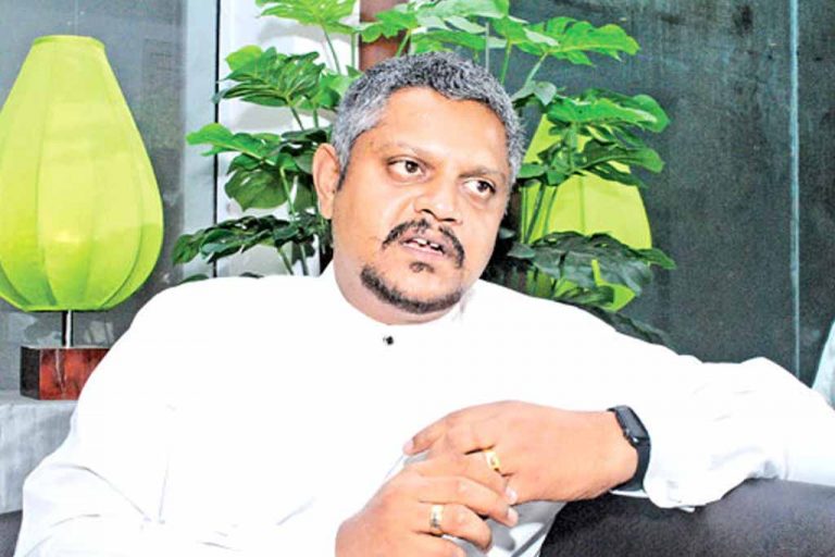 මට ගෑස් සිලින්ඩරයකින් ගැහුවා කියන කතාව අමූලික බොරුවක් – ඇමති කනක