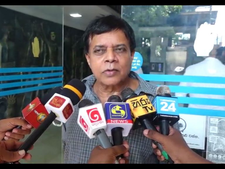 මෛත්‍රී කණ්ඩායම ආණ්ඩුවේ ඉන්නවාද? යනවාද? තීරණයක් ගැනීමට සැරසෙයි! (VIDEO)