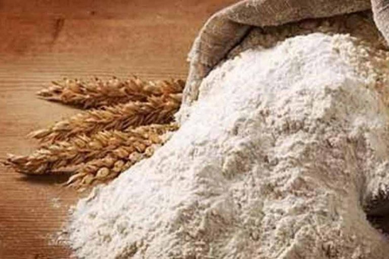 බංකොලොත් රටක ජීවිතය : තිරිඟු පිටි මිල යළිත් වැඩිකරයි !!