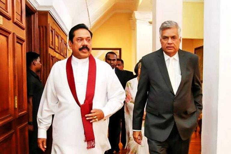අපි එදා රනිල්ට බැන්නාට දැන් හොඳ කියනවා. මේ රජය රැකගත යුතුයි – මහින්ද (VIDEO)