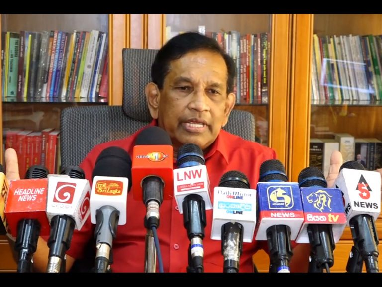 ලංකාවේ සල්ලි අච්චු ගහන්න පුළුවන් බියගම විතරයි.අපි දැන් බියගමෙන් අහනවා උගන්ඩාවෙන් ඇනවුමක් ආවද? (VIDEO)