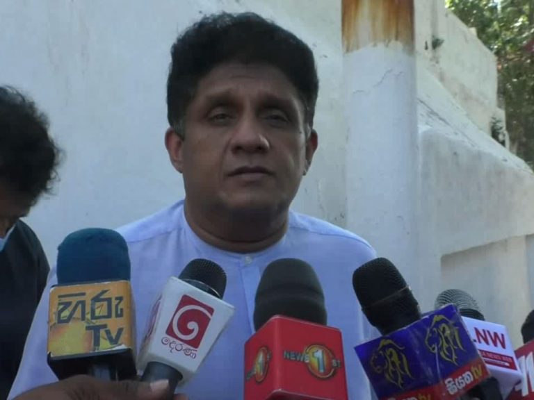 පැහැර ගැනුණු සමාජ ක්‍රියාකාරිකයා වෙනුවෙන් සජිත් මෝදර පොලීසියට යයි – සමඟියෙන් නීතිඥ සහයත් ලැබෙයි!(VIDEO)