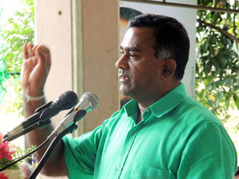 ජනාධිපති ගෝඨාභය සහ අගමැති මහින්ද එක්ක අන්තර්කාලීන ආණ්ඩු නැහැ – SJB