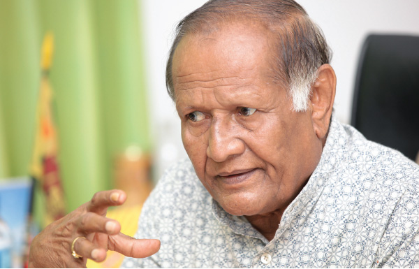 ‘සිද්ධාලේප වෙද මහත්තයා’- වික්ටර් හෙටිටිගොඩ අභාවප්‍රාප්ත වෙයි
