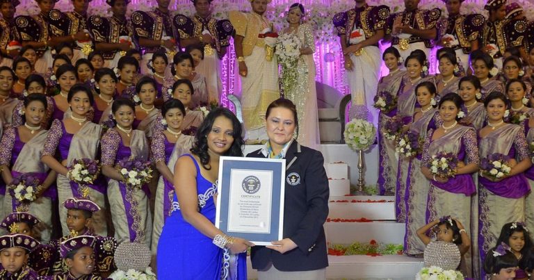 ගිනස් වාර්තාලාභිණියගේ සහයත් අරගලයට
