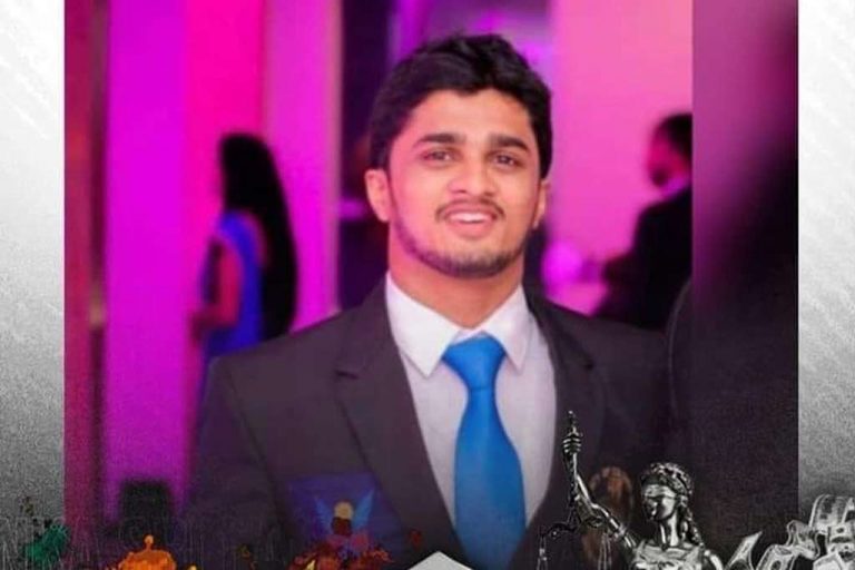 සමාජ මාධ්‍ය ක්‍රියාකාරිකයකු පැහැරගෙන ගිහින්. මෝදර පොලිසිය දන්නෑ කියයි ?