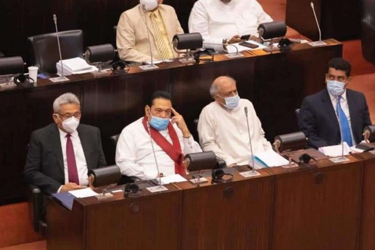 ජනපති ගෝඨාභය පාර්ලිමේන්තුවට පැමිණෙයි. දැඩි ආරක්ෂාවක් !