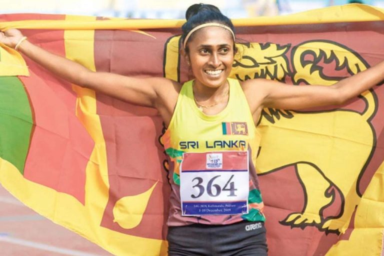 ගයන්තිකාගෙන් සහ නිලානිගෙන් නව ශ්‍රී ලංකා වාර්තා