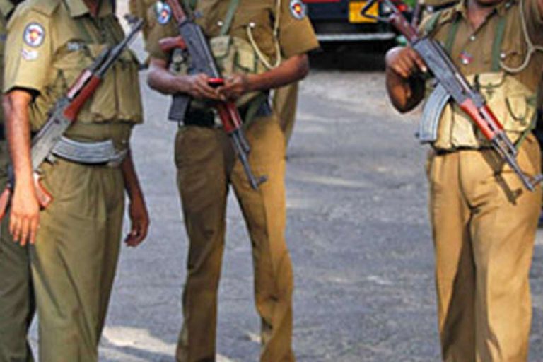 පොලිස් නිළධාරීන් දහසක් කොළඹට කැඳවයි – තවත් පෙරළියක්ද ?