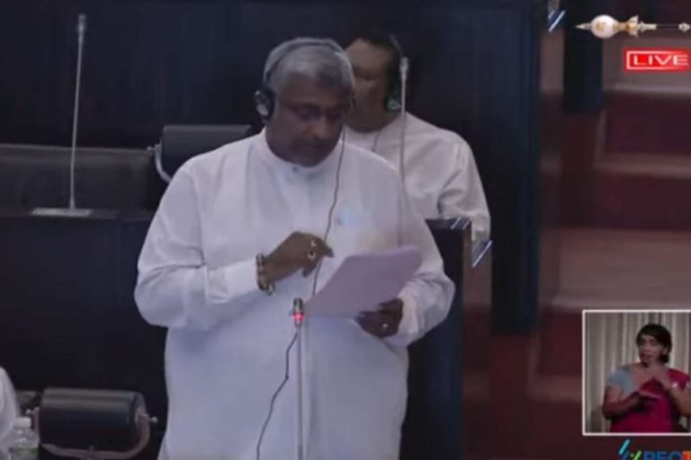 පොලිසියට බලය තියෙනවා, ඔවුන් වෙඩි තිබ්බේ පොලිස් ආඥාපනත අනුවයි – ඇමති ප්‍රසන්න