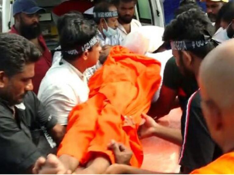 ගාලූමුවදොර උපවාසයේ සිටි තෙරිපැහැ සිරිධම්ම හිමි ජාතික රෝහලට!