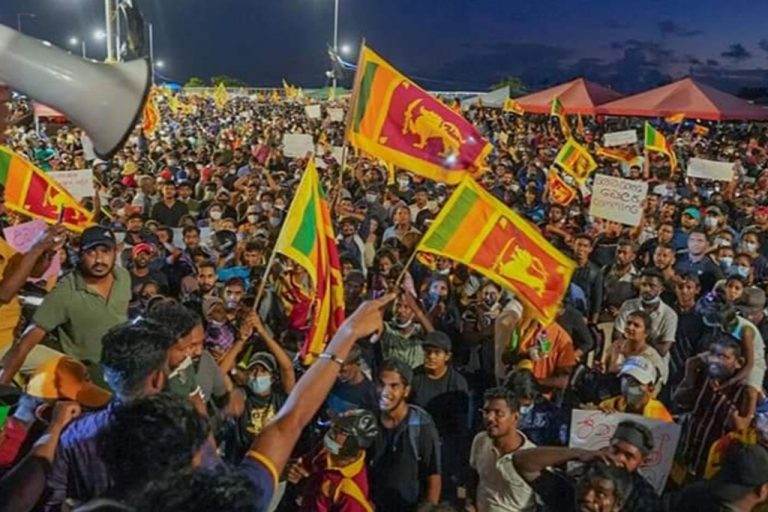 සමස්ත මහා වැඩවර්ජනයට වෘත්තීය සමිති එකින් එක එක්වෙයි!