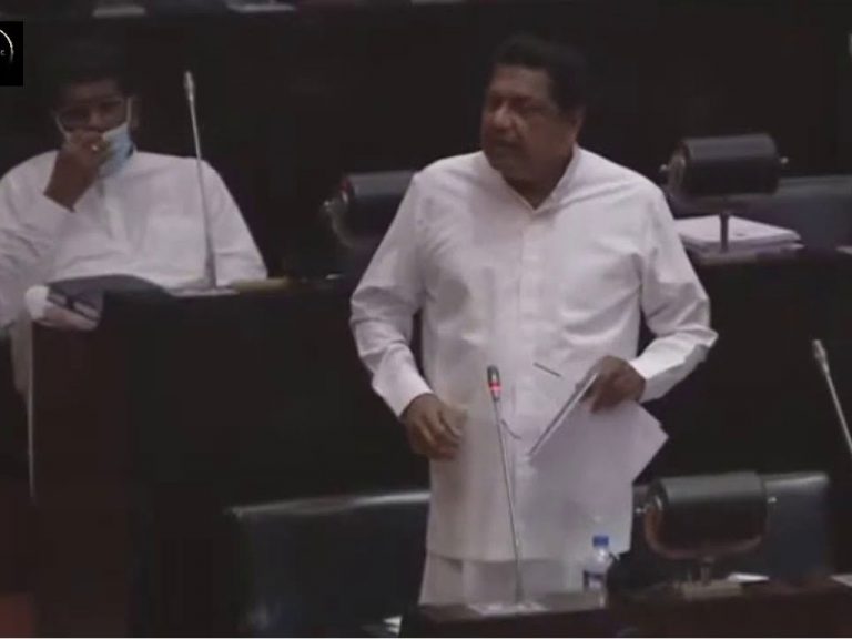 මහින්දගේ වැරදි තීන්දුවක් නිසා අද රටම ගිනිගන්නවා – වෙල්ගම (VIDEO)